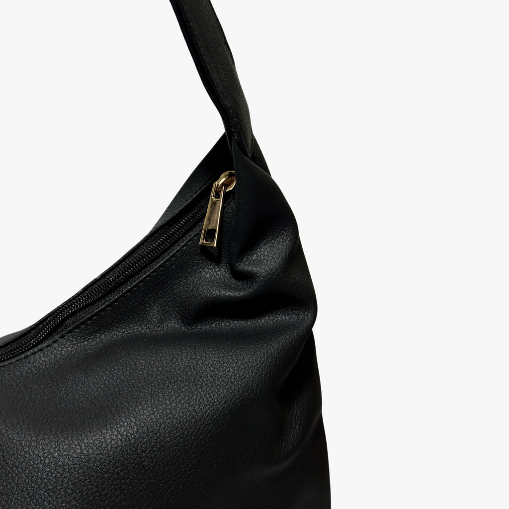 Cabernet Negro Hobo Bag