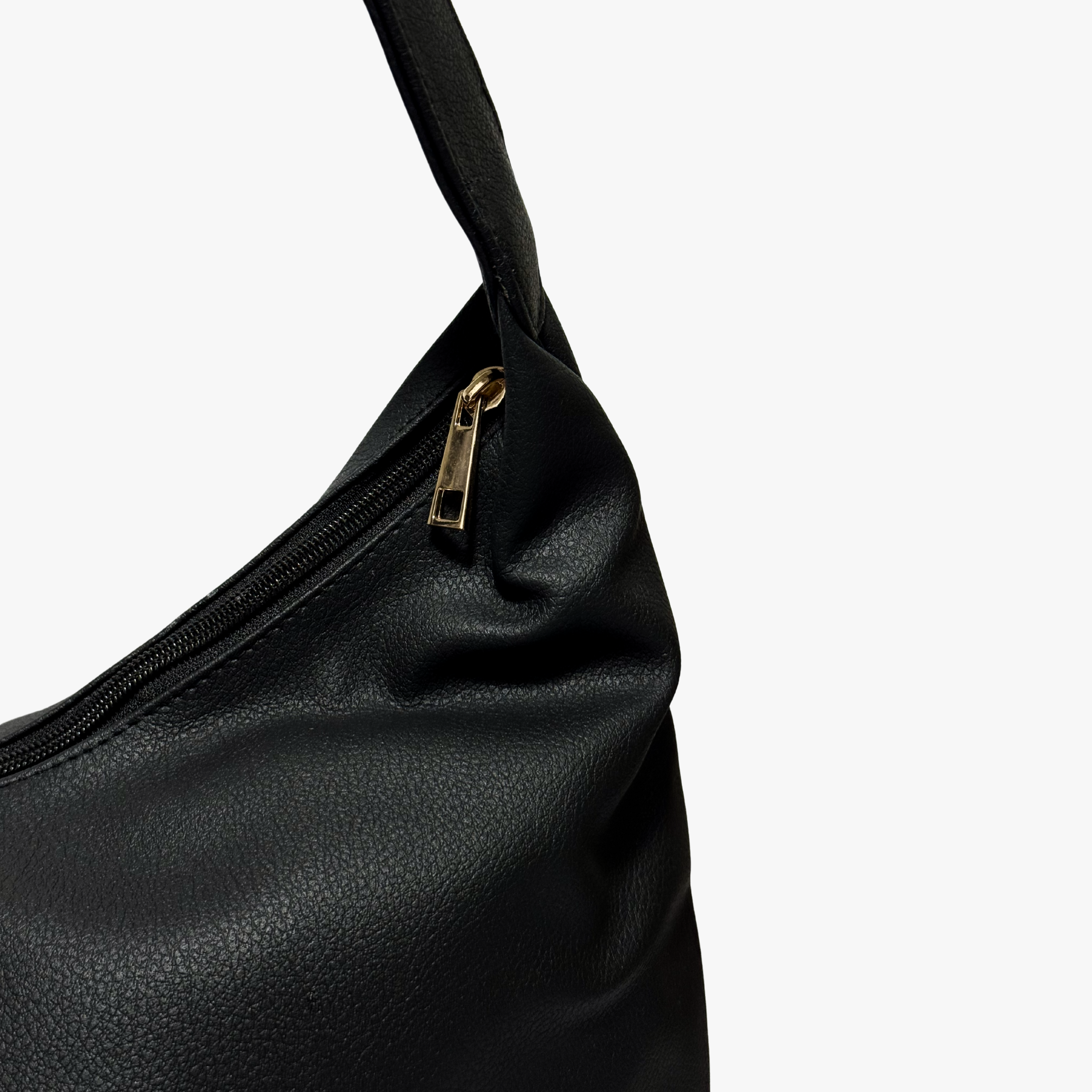Cabernet Negro Hobo Bag