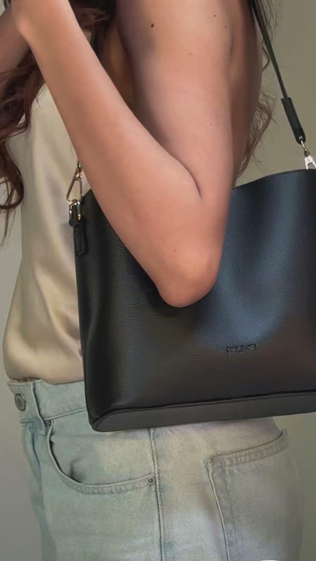Suci Blanco Bucket Bag